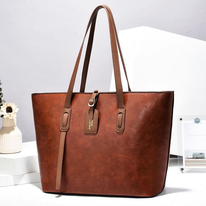 Full grain structured Italian leather tote bag